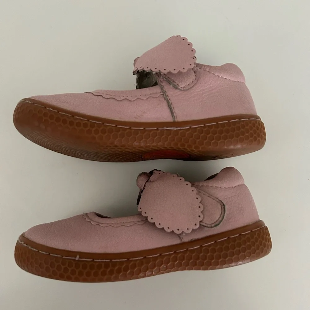 Livie & Luca Pink Mary Jane Preppy Dress Shoes Size 6